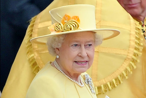 wedding-hat-Queen-Elizabeth.jpg